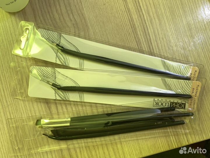 Набор начинающиго бровиста