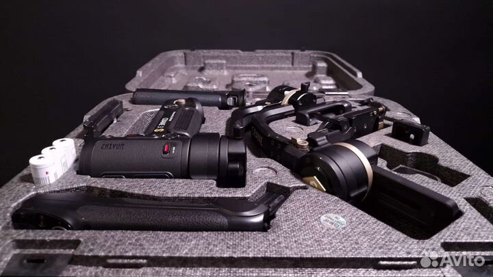 Электронный стабилизатор Zhiyun crane 3s