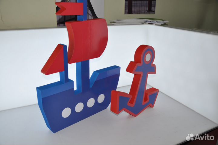 Объекты, буквы, элементы интерьера из пенопласта