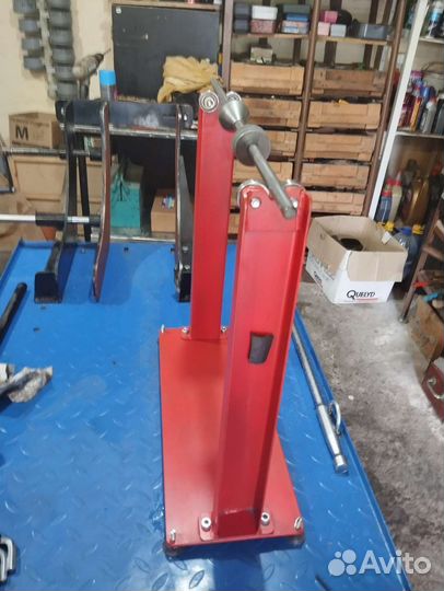 Стенд/станок для балансировки мотоколес