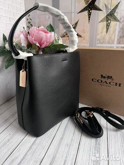 Сумка Coach mollie bucket bag 22 кожаная