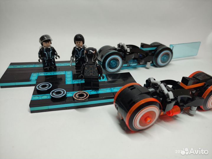 Lego Ideas 21314 Tрон Наследие оригинал