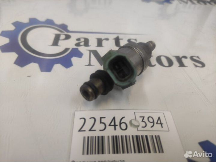 Форсунка топливная Toyota Land Cruiser FJ80G 3F-E