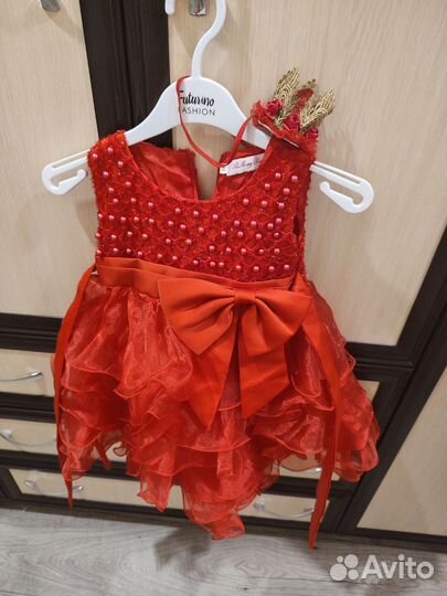 Нарядное платье для девочки