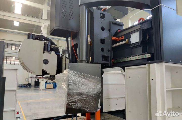 Портальный фрезерный центр millinger LM1613L