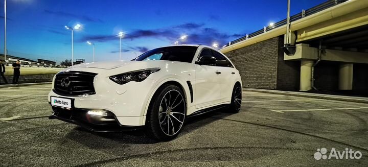 Infiniti FX50 5.0 AT, 2013, 89 000 км