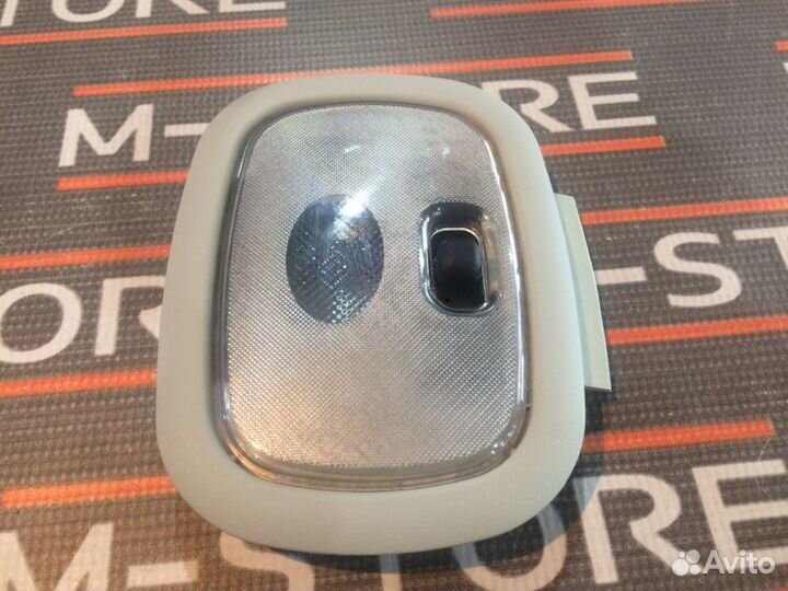 Плафон освещения Mercedes-Benz M-Class W163