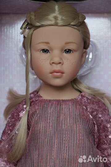 Мила с серыми глазками от Готц. Выпуск 2022 г