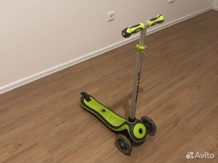 Детский раскладной самокат