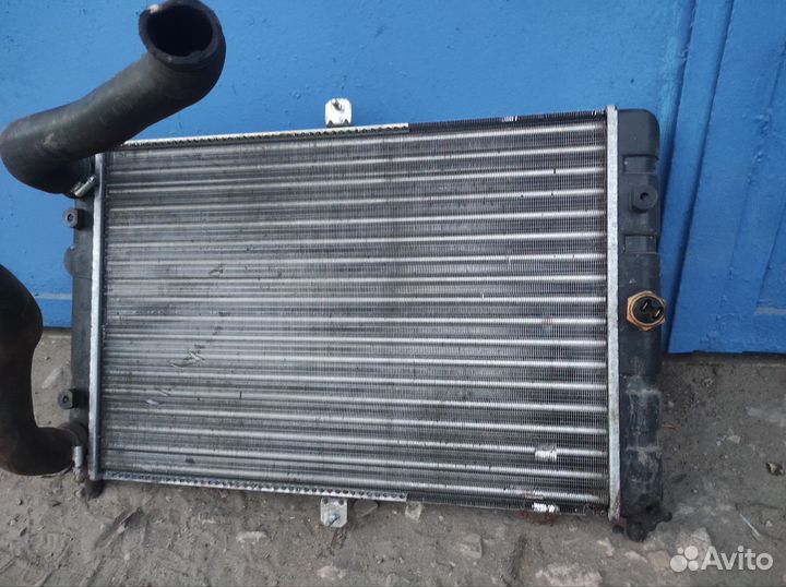 Продам радиатор ваз 2114