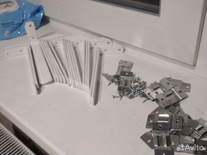 Крепление для карниза леруа