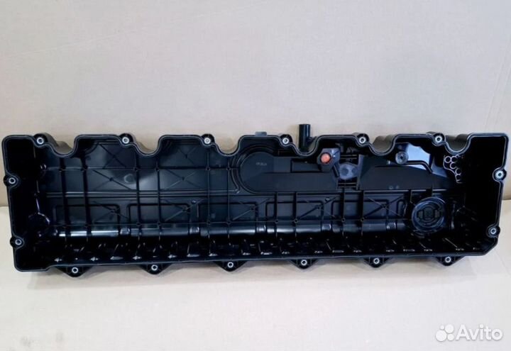 Крышка клапанная 536.1003260 ямз