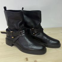 Ботинки женские казаки Fabi р.38