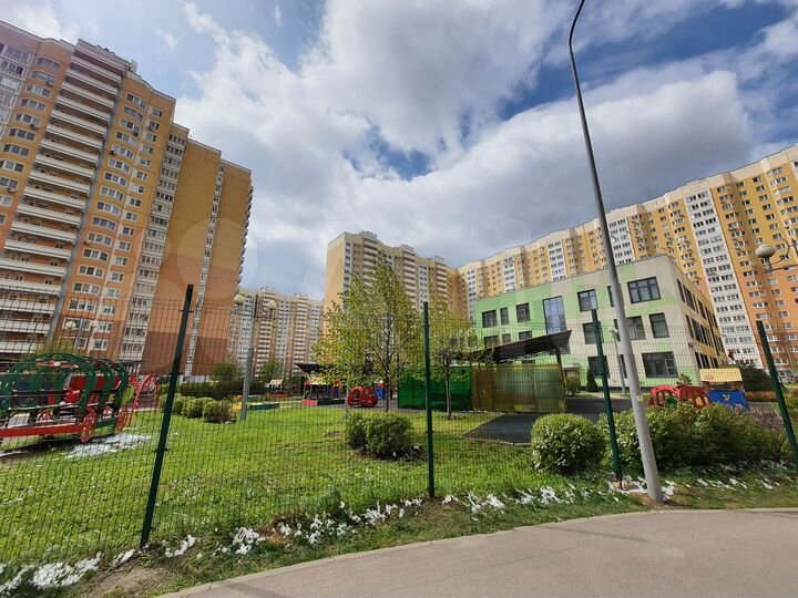 Доля в квартире-студии, 13,1 м², 1/19 эт.