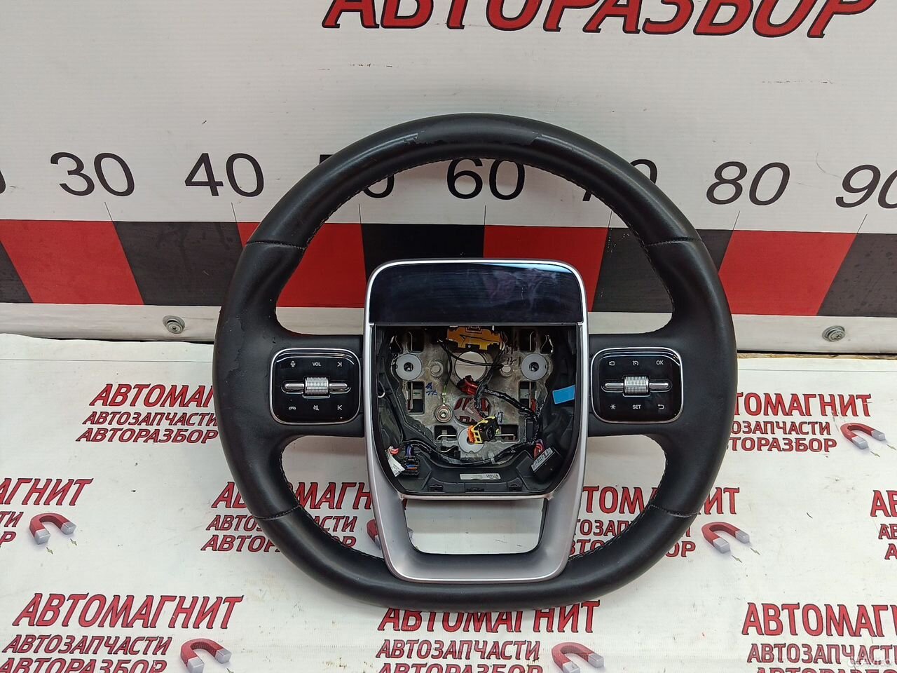 Руль рулевое колесо Lixiang L9