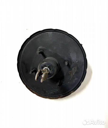 Вакуумник Mazda 323 BA