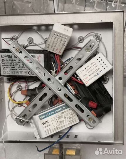 Люстра светильник потолочный