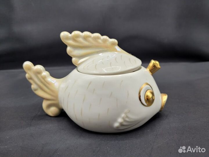 Сахарница шкатулка Золотая Рыбка фарфор Сысерть