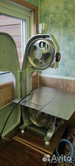 Ленточная пила для мяса