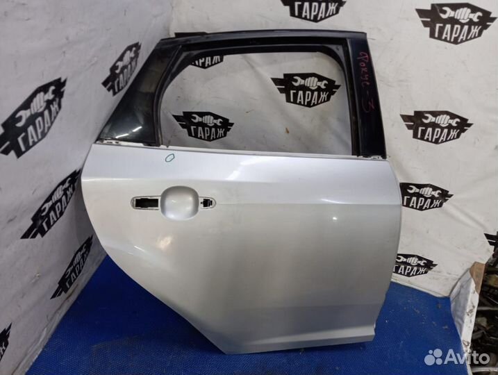 Дверь задняя правая Ford Focus 3