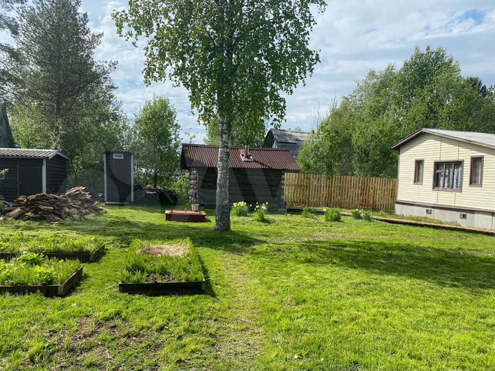 Дом 40 м² на участке 6 сот.