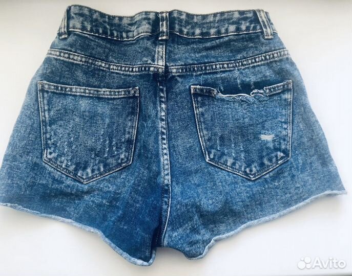 Джинсовые шорты