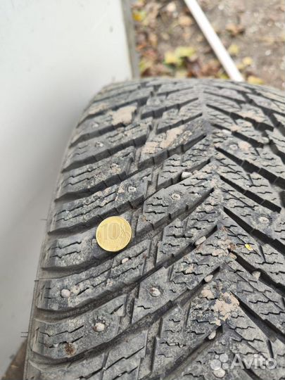 Nokian Tyres Hakkapeliitta 10p 235/45 R18 98T