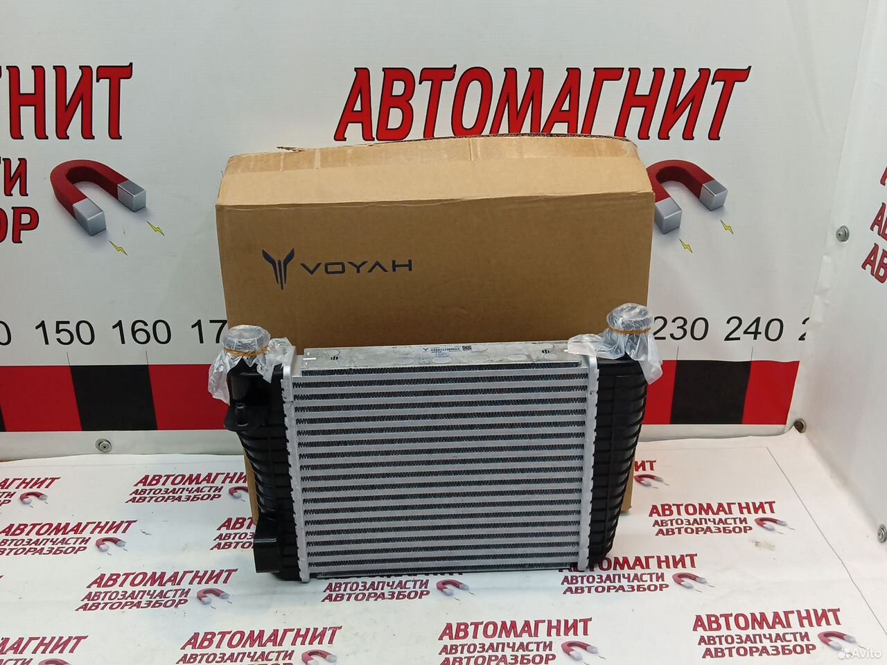 Радиатор интеркулера Voyah Dream