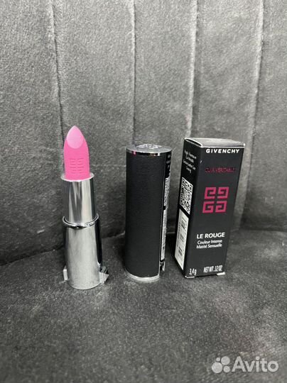 Givenchy помада цвет барби