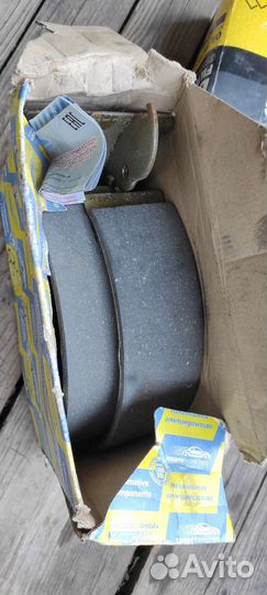 Тормозные колодки задние газель