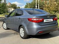 Kia Rio 1.6 AT, 2013, 128 000 км, с пробегом, цена 1 055 000 руб.