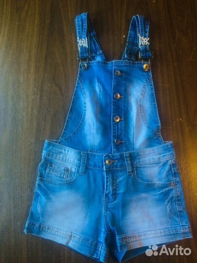 Шорты-комбинезон