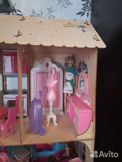 Домик кукольный