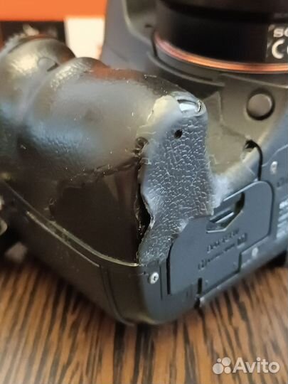 Фотоаппарат Sony a77 / Sony 16-50mm f/2.8