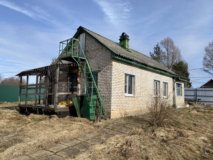 Дом 45 м² на участке 15 сот.