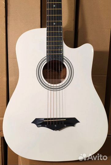 Акустическая гитара для девочек