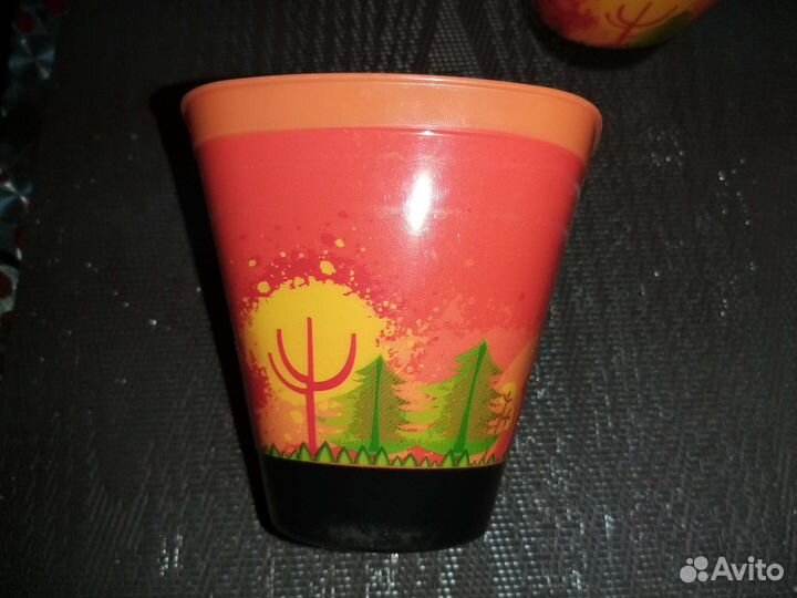 Горшки невысокие под фиалки,рассаду,Полки