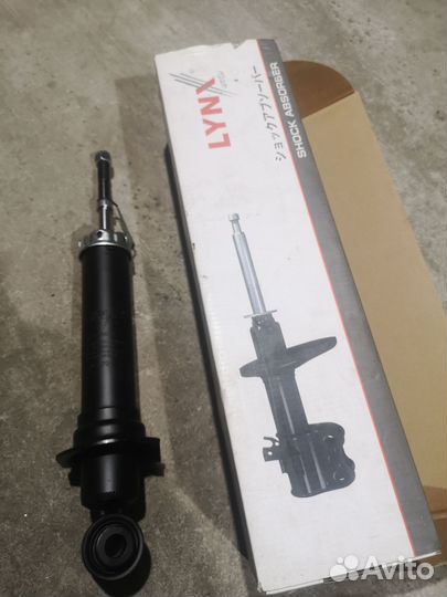 Задний амортизатор Toyota колдина 240 кузов