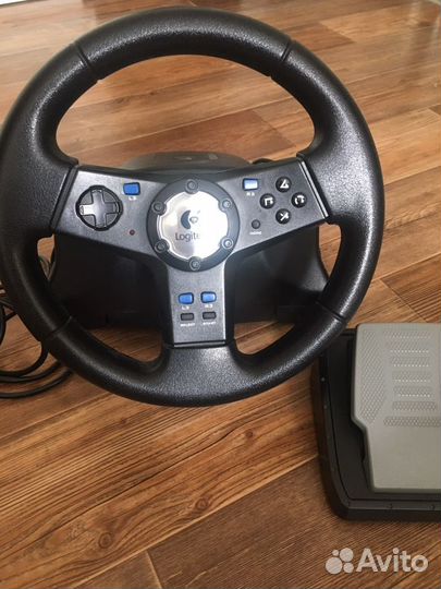 Игровой руль Logitech Rally Vibration Freedback