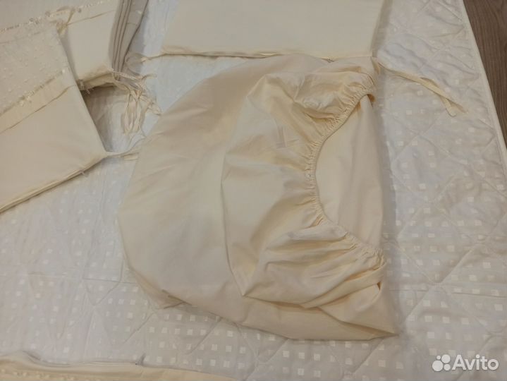 Комплект постельного белья в детскую кроватку
