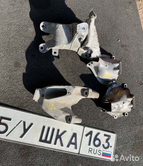 Кронштейн крепления двигателя Audi A4 B8