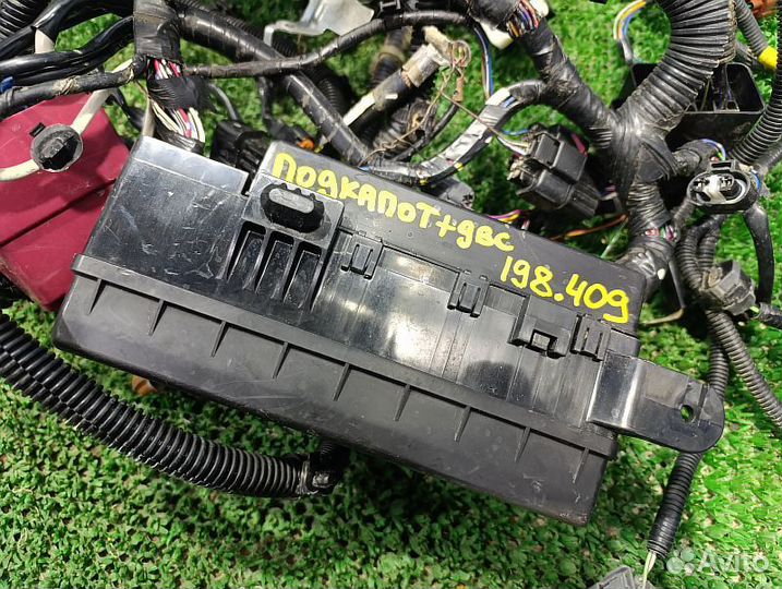 Проводка двигателя Mitsubishi Pajero Sport