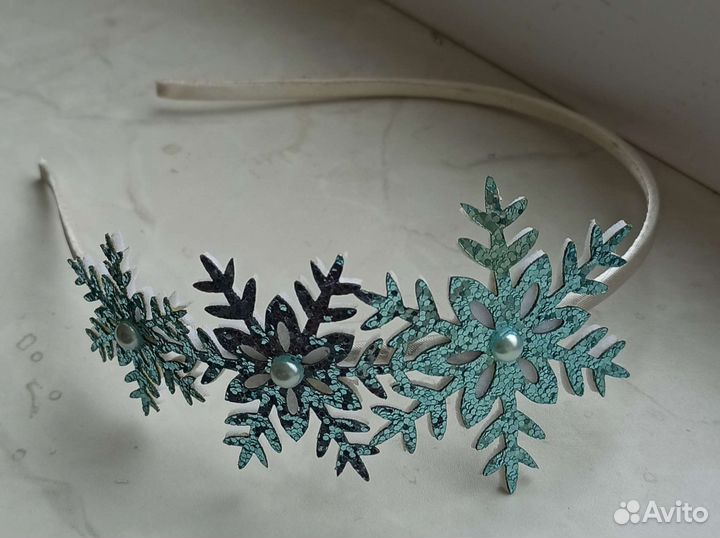 Ободок снежинка