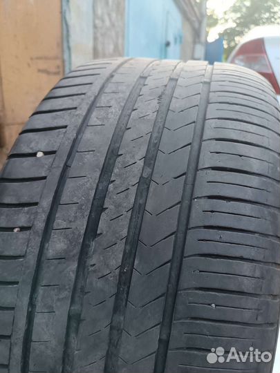 Winrun R330 275/40 R18