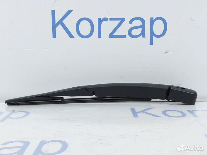 Поводок заднего стеклоочистителя задний Kia Seltos