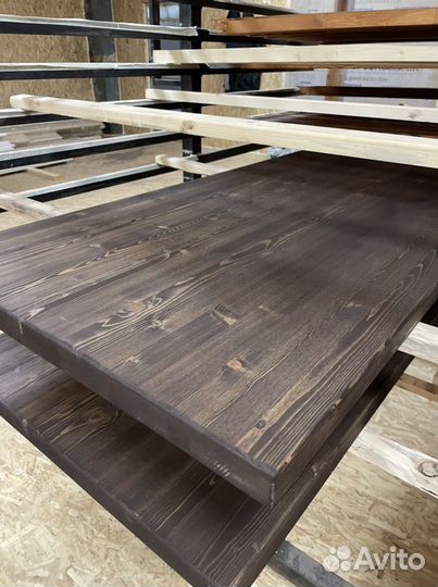 Столещница из сосны окрашенная маслом 40х550х2000