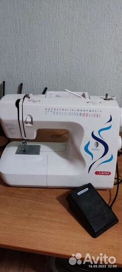 Швейная машинка Leran