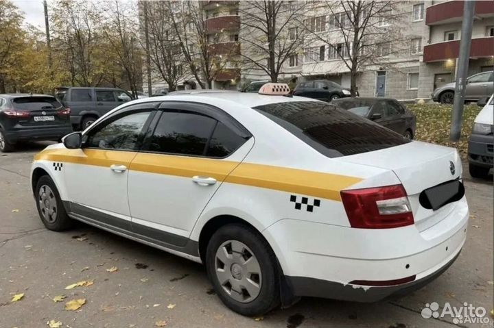 Skoda Octavia 1.6 AT, 2019, 165 000 км