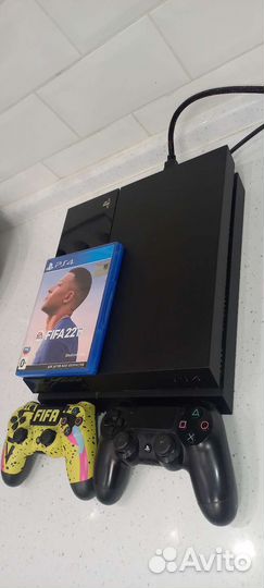 Продам плестейшен PS4