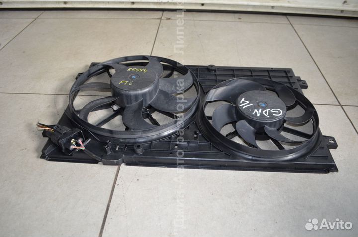 Вентилятор охлаждения с диффузором Jetta 6 Golf 5